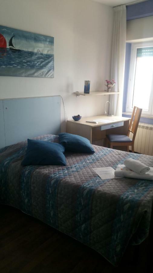 Hotel La Bussola 무쟈 외부 사진